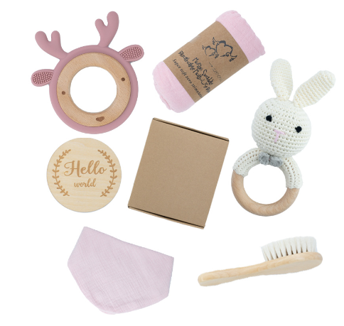 Package: Rattle, bit toy &amp; blanket